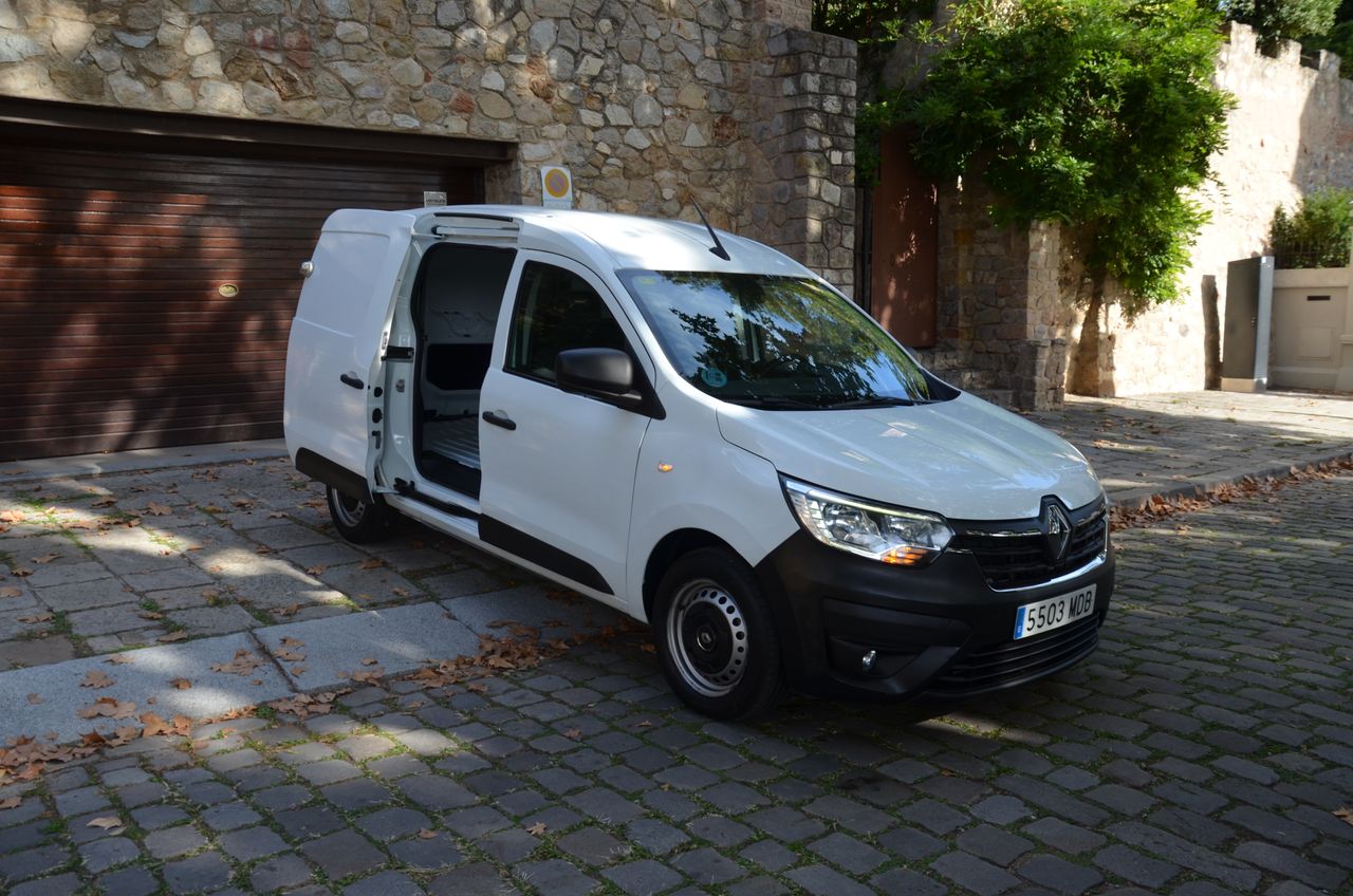 Renault Express CONFORT 1.5 BlueDci 70KW ( 95CV ) FURGÓN  / CERRADURAS ANTIRROBO  - Foto 34