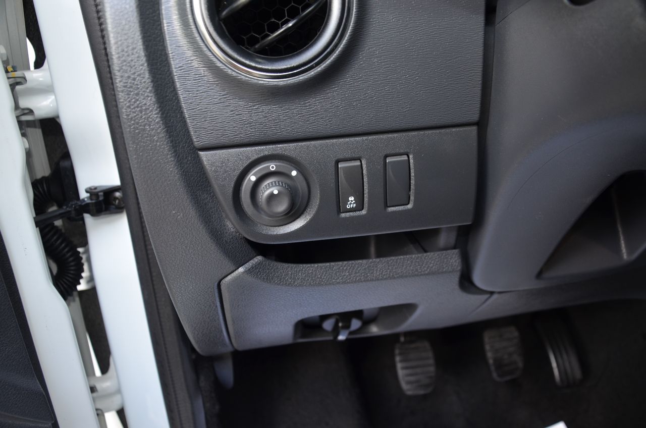 Dacia Dokker ESSENTIAL 1.5 Blue dCi 95 CV../ KOMBI 5P  - Foto 11