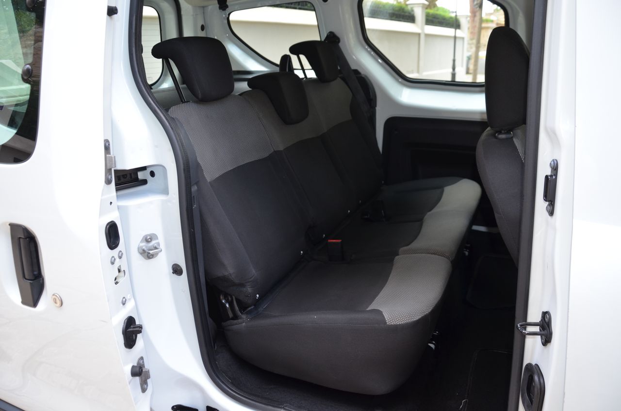 Dacia Dokker ESSENTIAL 1.5 Blue dCi 95 CV../ KOMBI 5P  - Foto 31