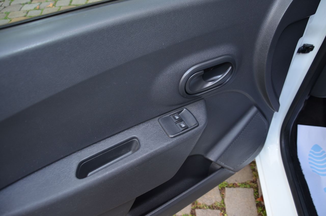 Dacia Dokker ESSENTIAL 1.5 Blue dCi 95 CV../ KOMBI 5P