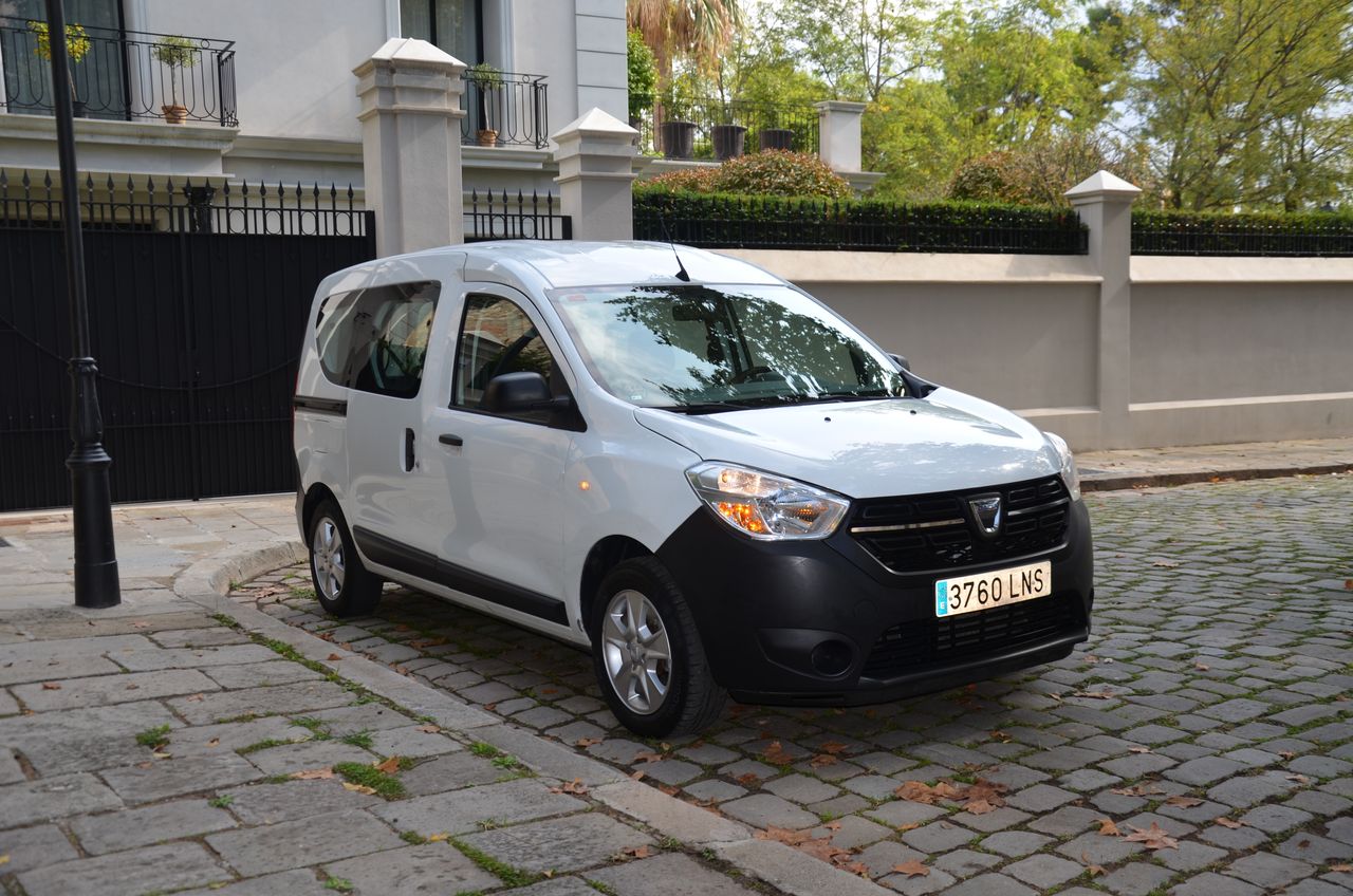 Dacia Dokker ESSENTIAL 1.5 Blue dCi 95 CV../ KOMBI 5P  - Foto 26