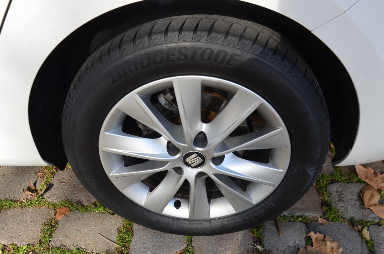 Seat Leon ST 1.6 TDI 115CV S&S STYLE/ ETIQUETA C  - Foto 41