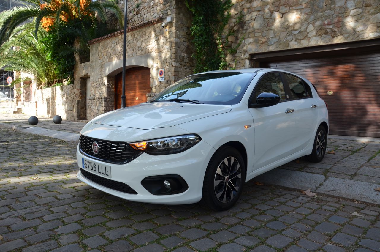 Fiat Tipo 1.4 T-JET 120CV MIRROR OPORTUNIDAD // - Foto 44