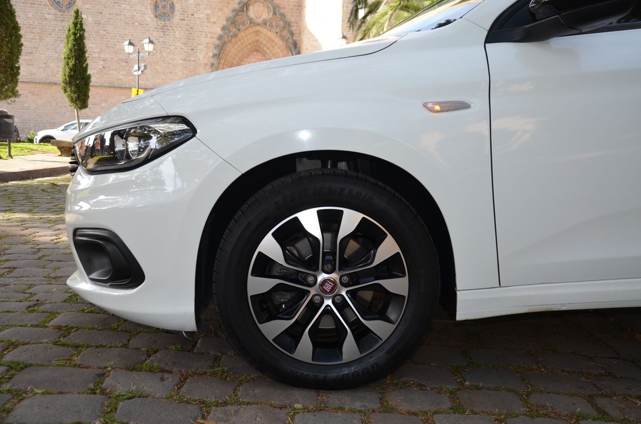 Fiat Tipo 1.4 T-JET 120CV MIRROR OPORTUNIDAD // - Foto 45