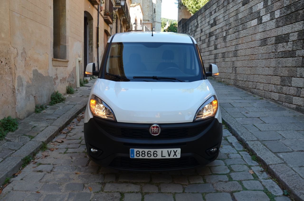 Fiat Doblò CARGO SX 1.6 MJET 90CV FURGÓN - Foto 34