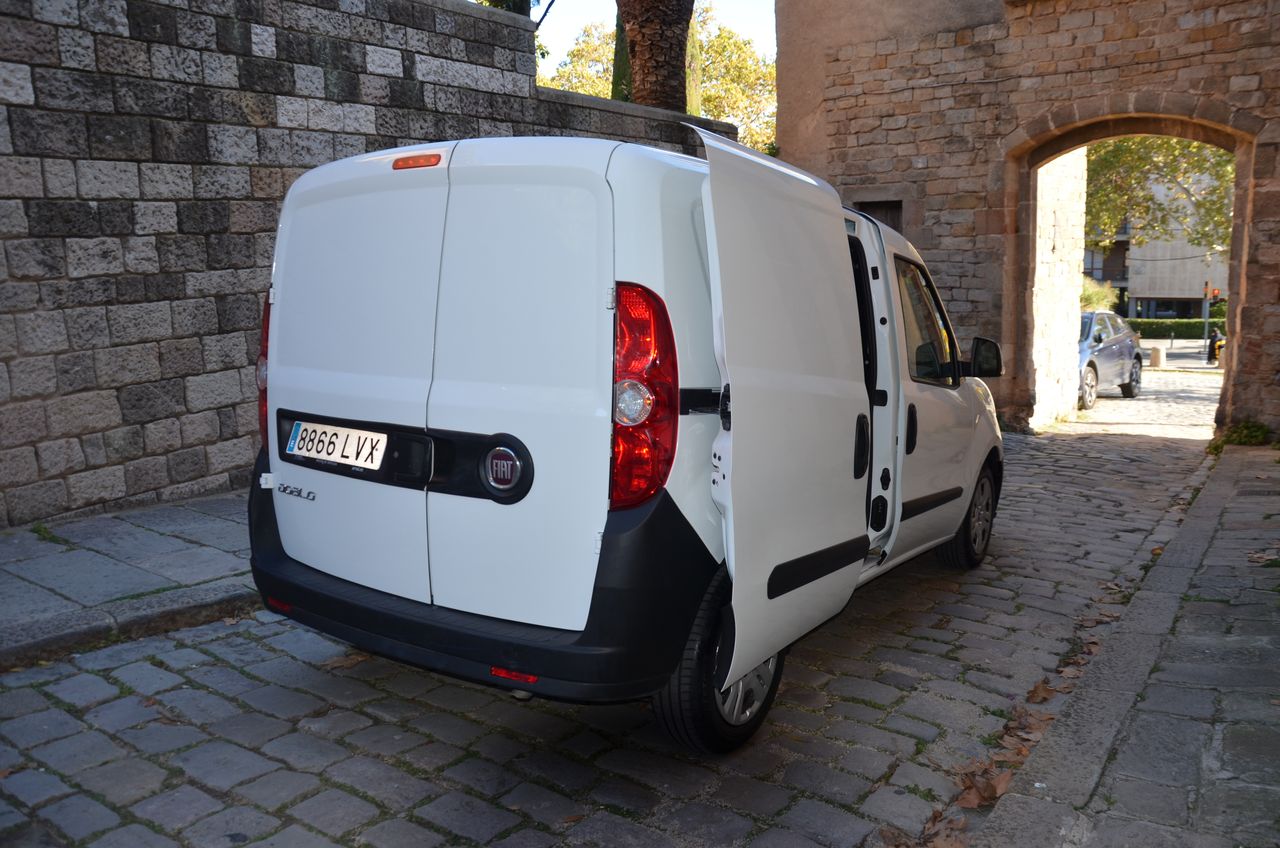 Fiat Doblò CARGO SX 1.6 MJET 90CV FURGÓN - Foto 17