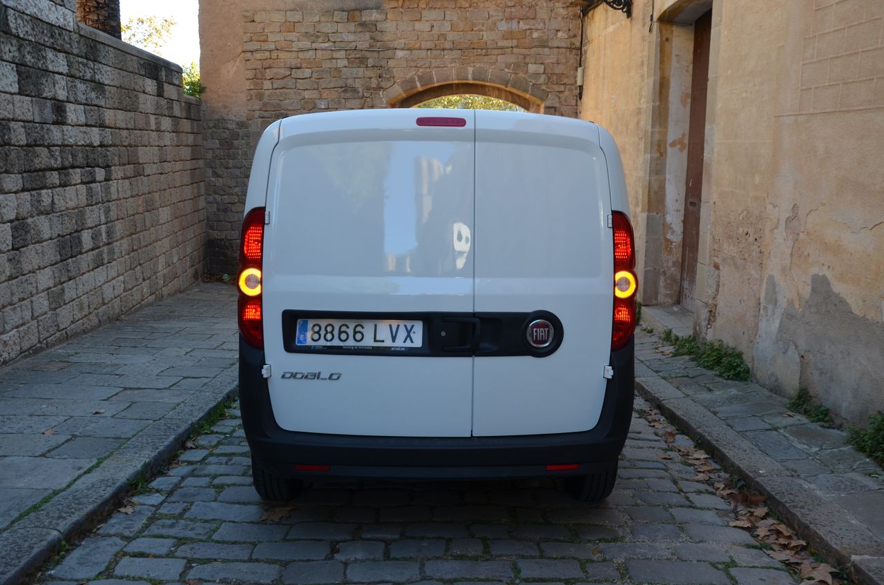 Fiat Doblò CARGO SX 1.6 MJET 90CV FURGÓN - Foto 22