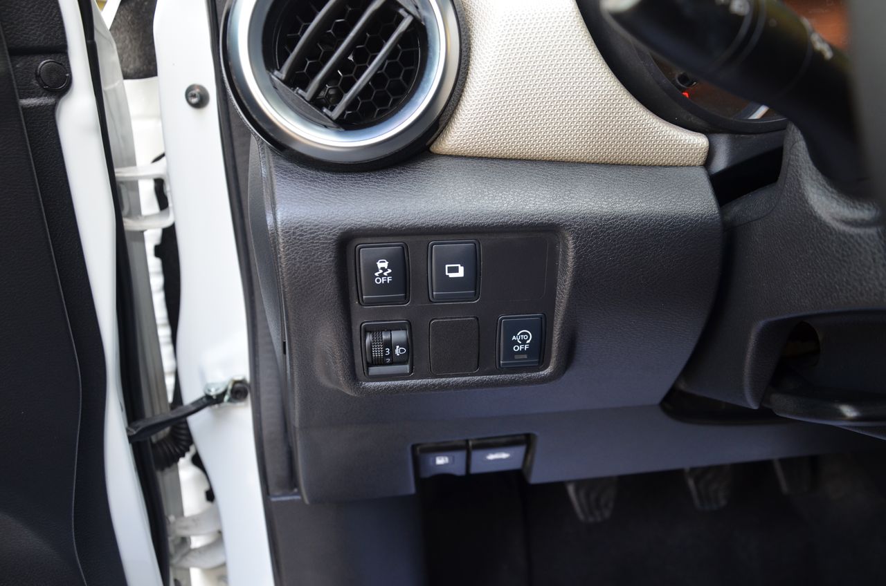 Nissan Micra 1.5 dCi 66 kW (90 CV) S&S Visia+ OPORTUNIDAD // - Foto 5