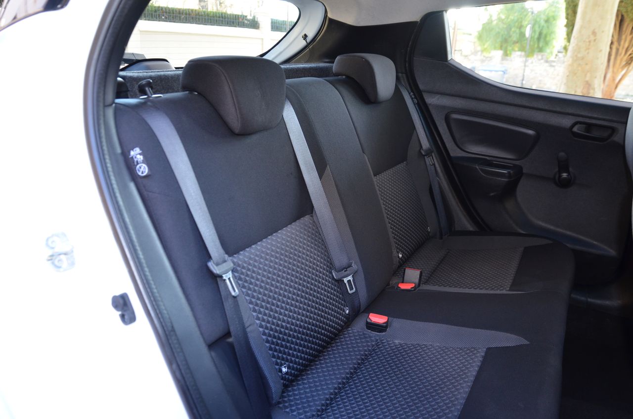 Nissan Micra 1.5 dCi 66 kW (90 CV) S&S Visia+ OPORTUNIDAD // - Foto 21