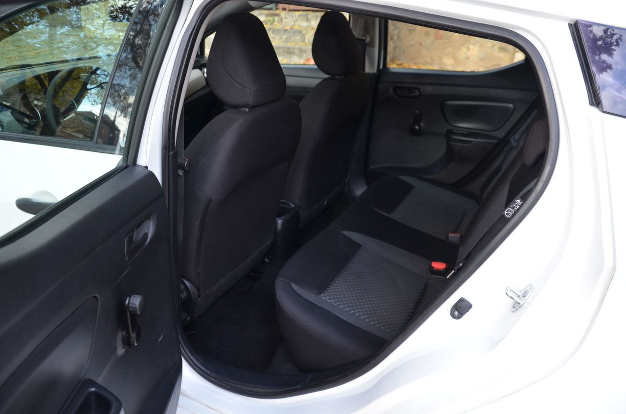 Nissan Micra 1.5 dCi 66 kW (90 CV) S&S Visia+ OPORTUNIDAD // - Foto 35