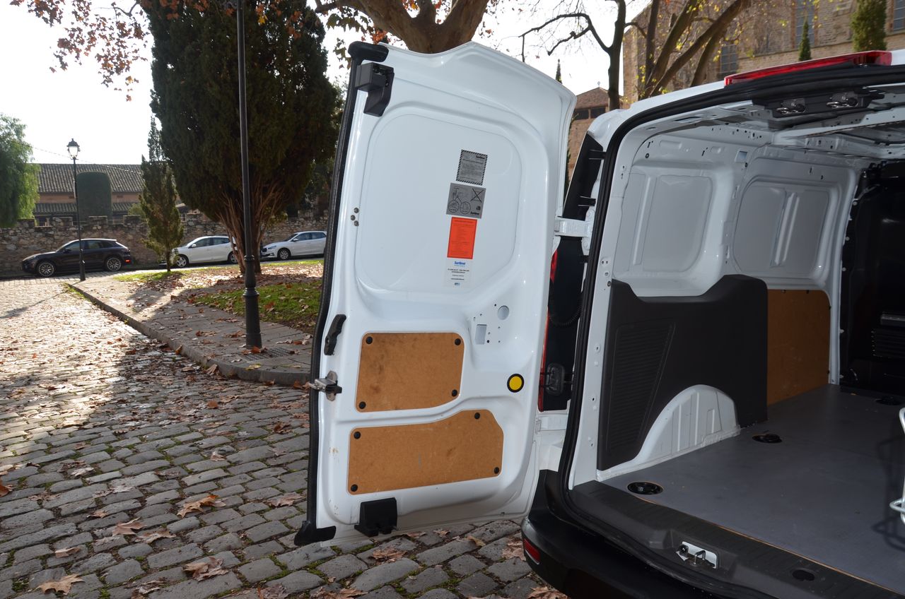 Ford Transit Connect FURGÓN 240 L2 TREND 1,5 ECOBLUE 100CV BATALLA LARGA - Foto 29