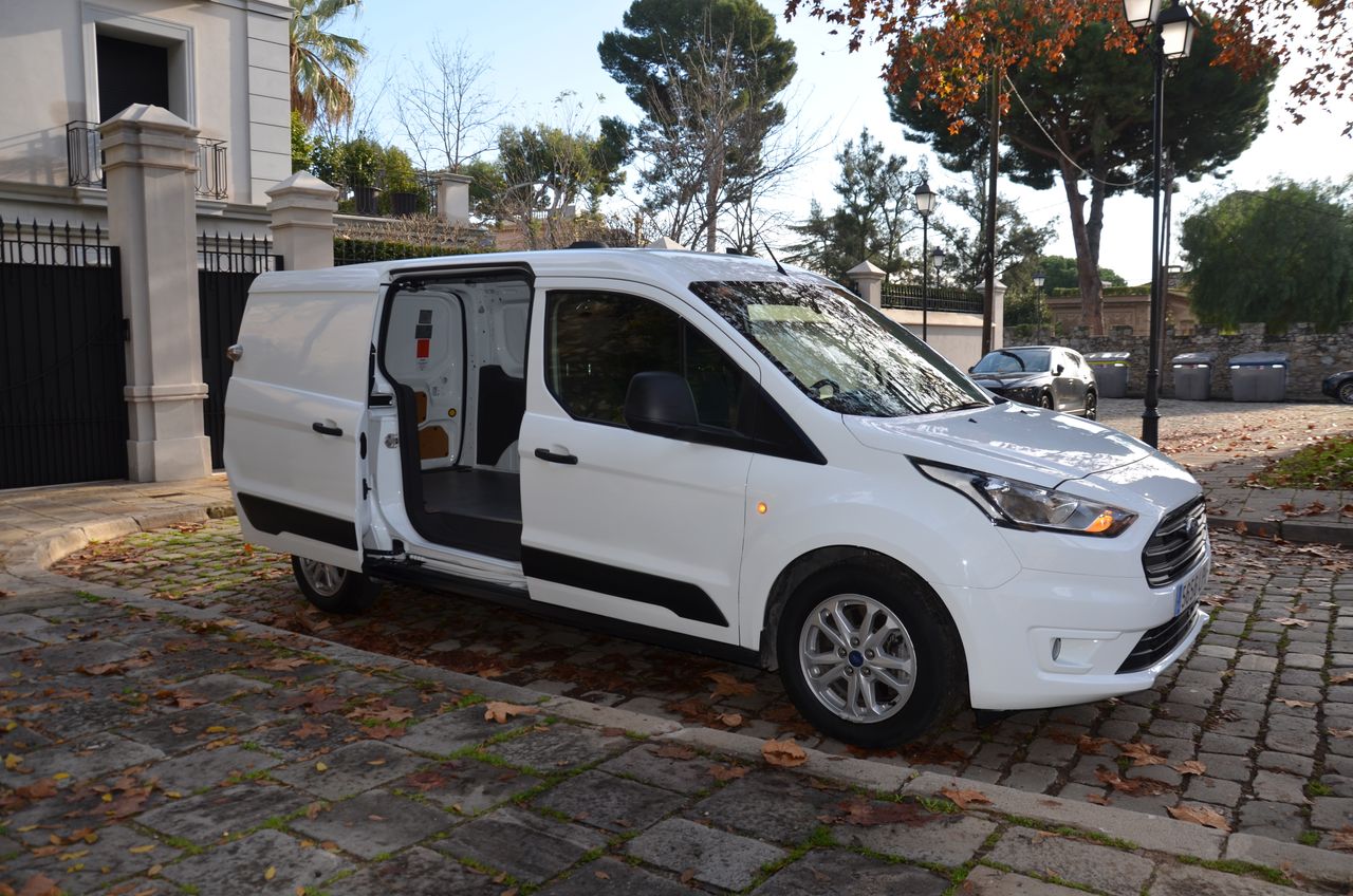 Ford Transit Connect FURGÓN 240 L2 TREND 1,5 ECOBLUE 100CV BATALLA LARGA - Foto 12