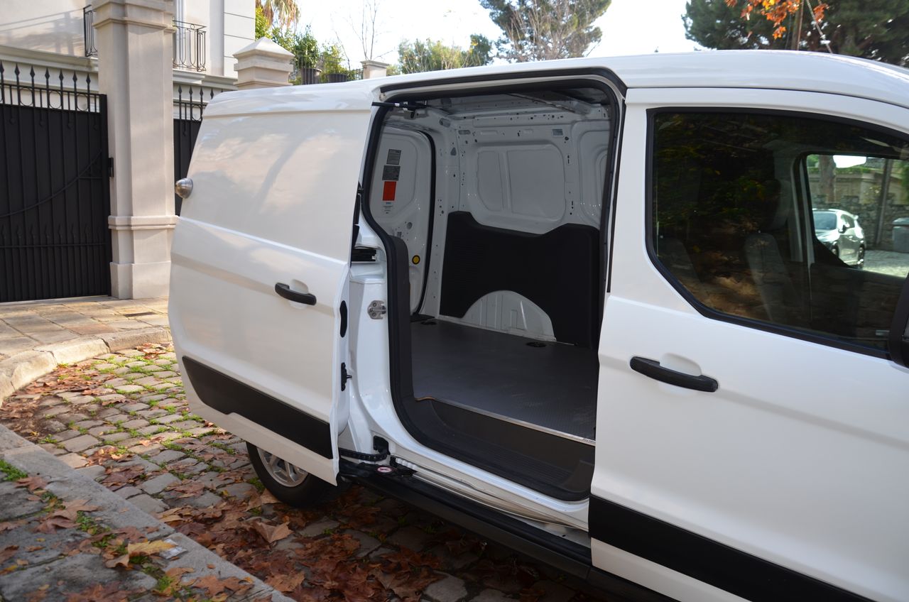 Ford Transit Connect FURGÓN 240 L2 TREND 1,5 ECOBLUE 100CV BATALLA LARGA - Foto 3