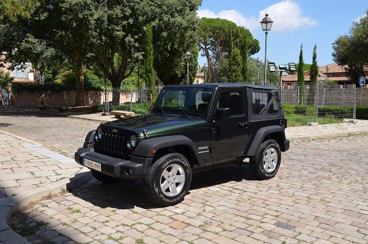 Jeep Wrangler 2.8 CRD SPORT 200CV  - Foto 12