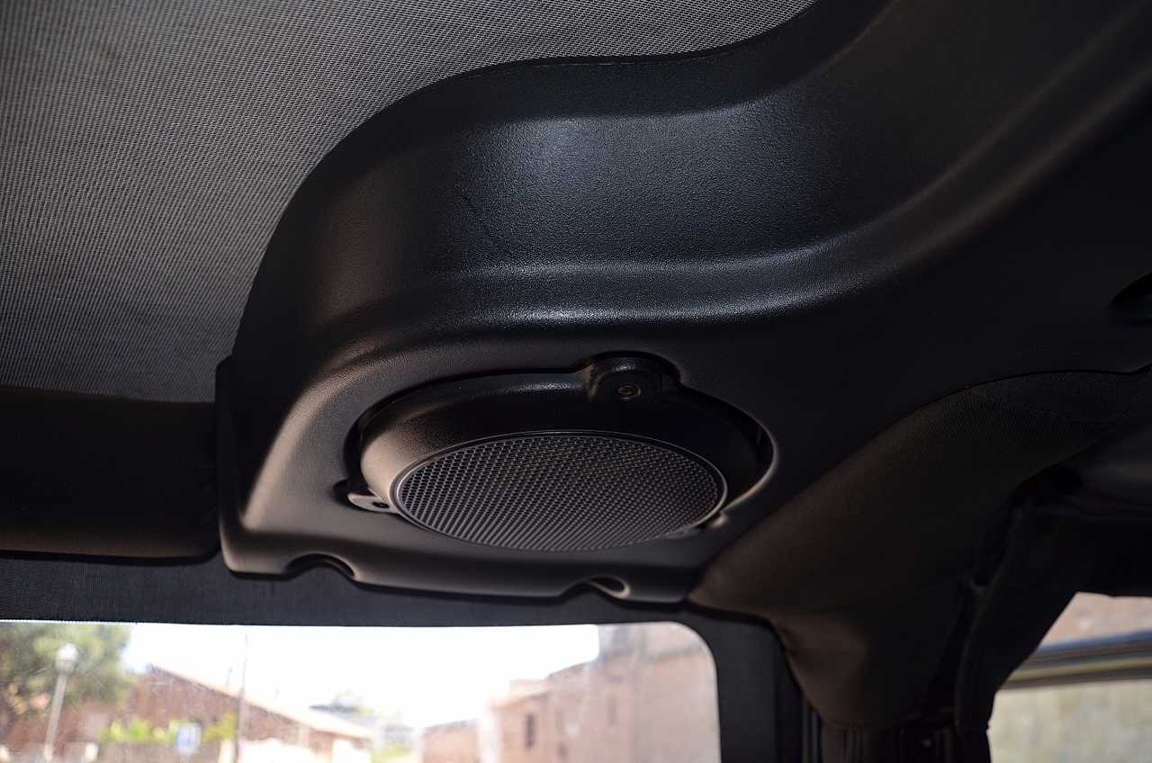 Jeep Wrangler 2.8 CRD SPORT 200CV  - Foto 34