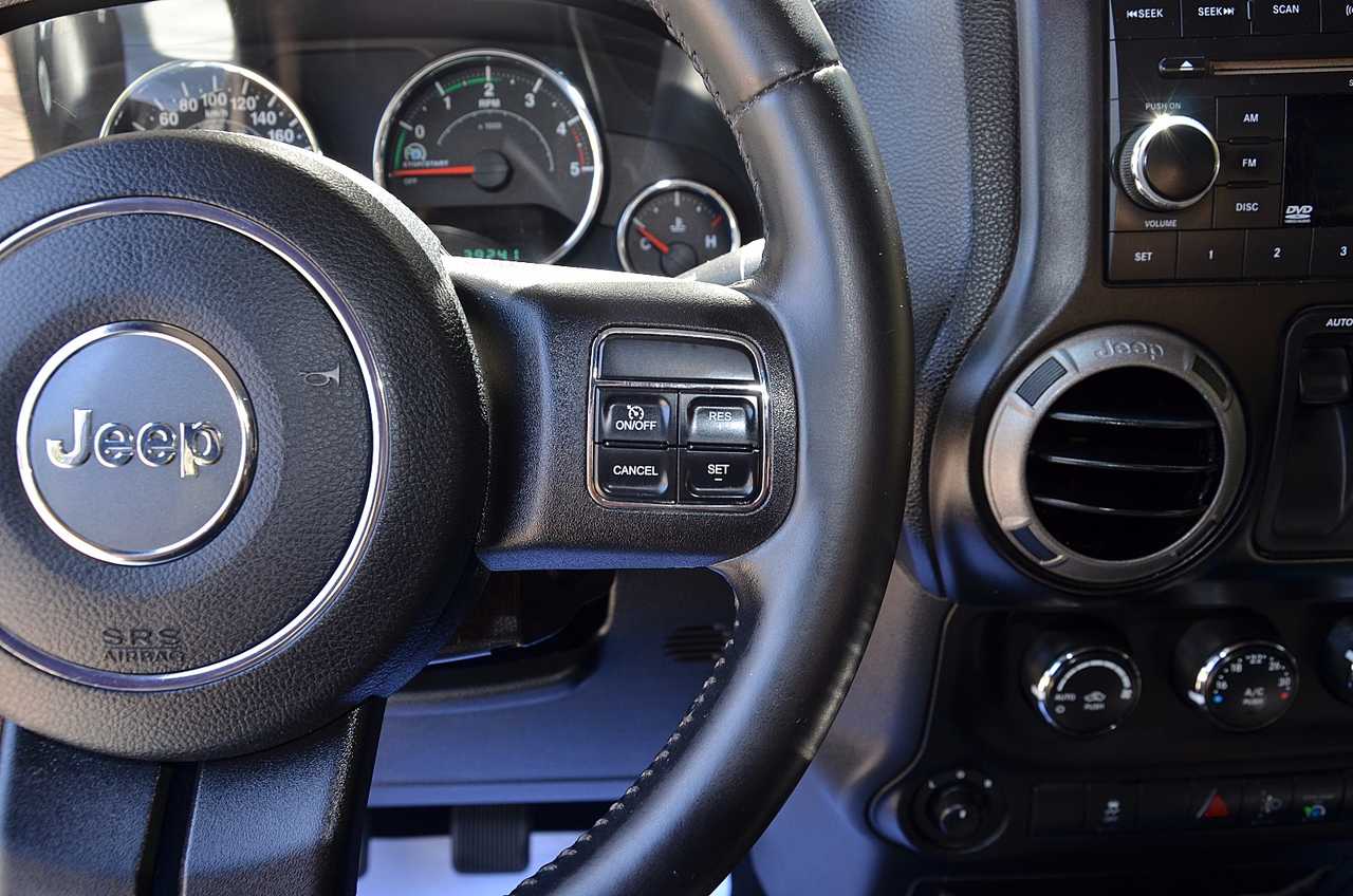 Jeep Wrangler 2.8 CRD SPORT 200CV  - Foto 18