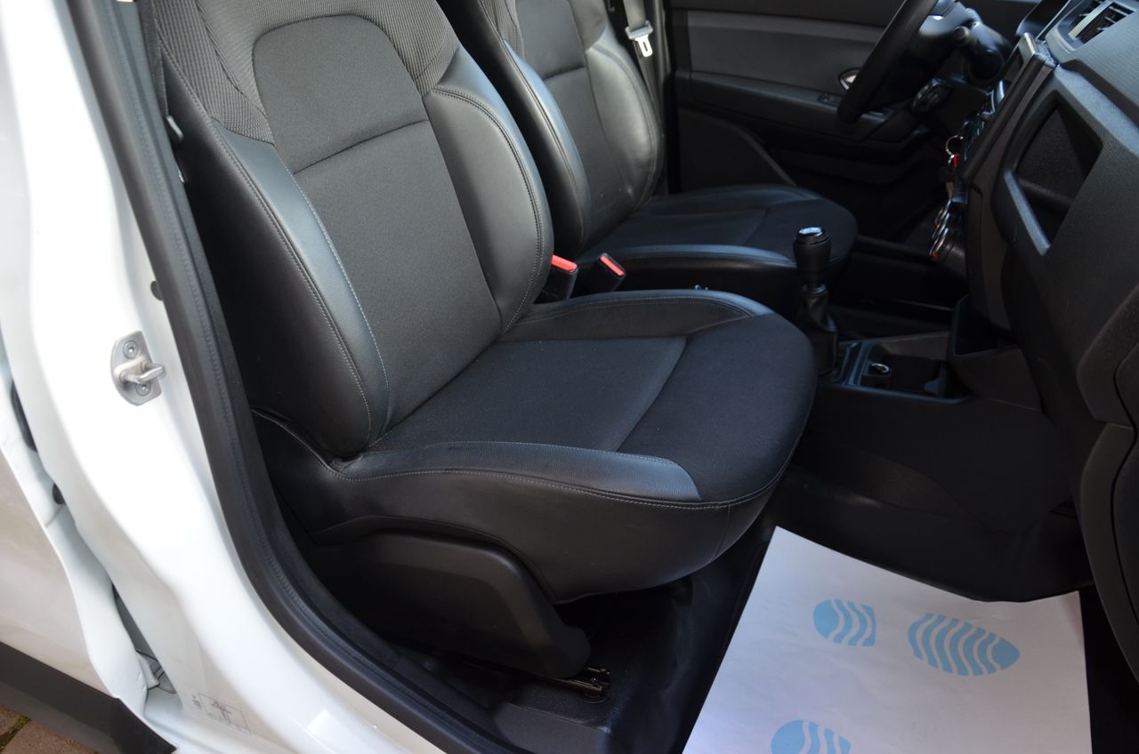 Renault Express CONFORT 1.5 BlueDci 70KW ( 95CV ) FURGÓN  / CERRADURAS ANTIRROBO - Foto 26