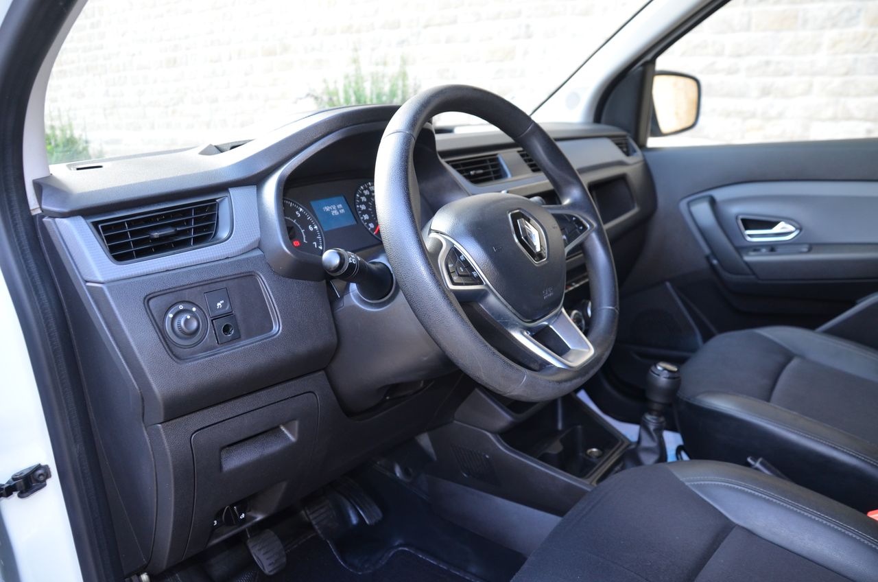 Renault Express CONFORT 1.5 BlueDci 70KW ( 95CV ) FURGÓN  / CERRADURAS ANTIRROBO - Foto 4
