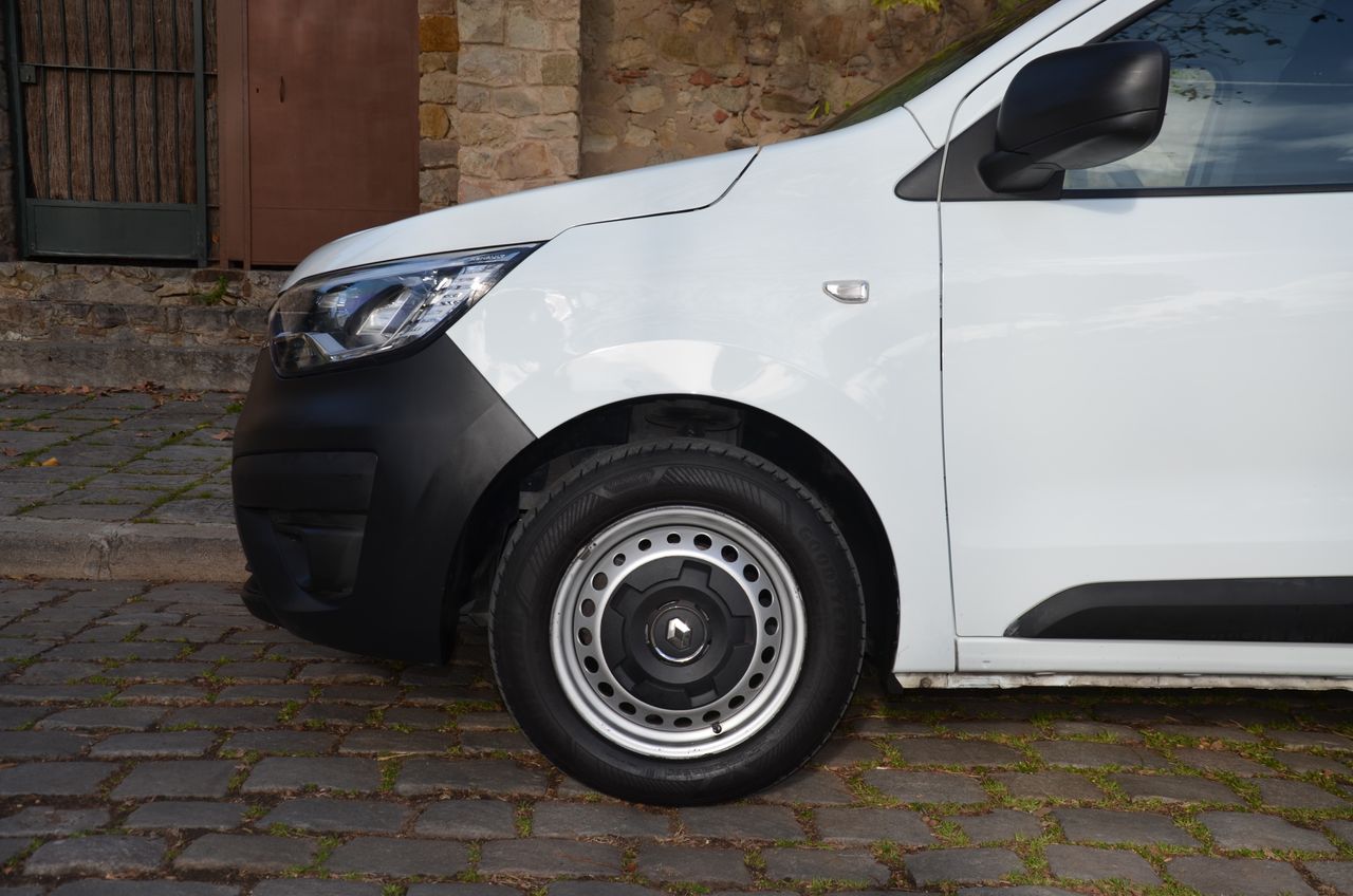 Renault Express CONFORT 1.5 BlueDci 70KW ( 95CV ) FURGÓN  / CERRADURAS ANTIRROBO - Foto 10