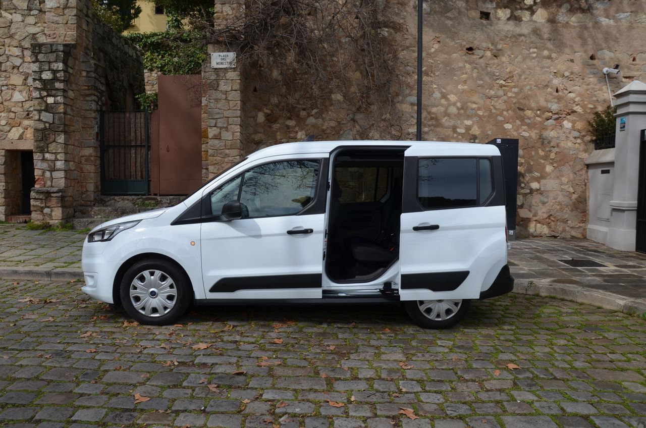 Ford Tourneo Connect Transit Connect Kombi L1 Trend 1.5 TDCi 74 kW (100 CV) - Foto 14