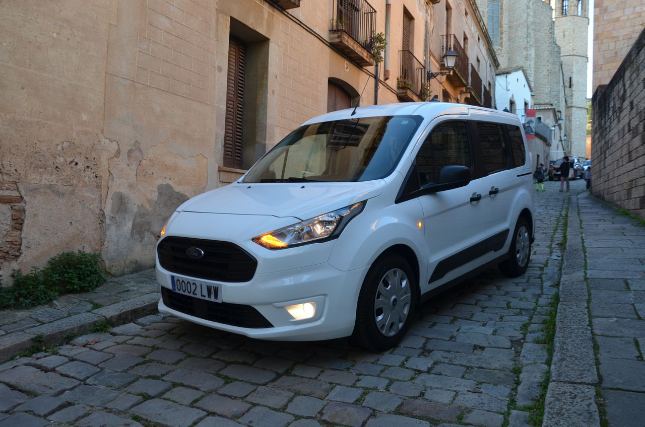 Ford Tourneo Connect Transit Connect Kombi L1 Trend 1.5 TDCi 74 kW (100 CV) - Foto 32