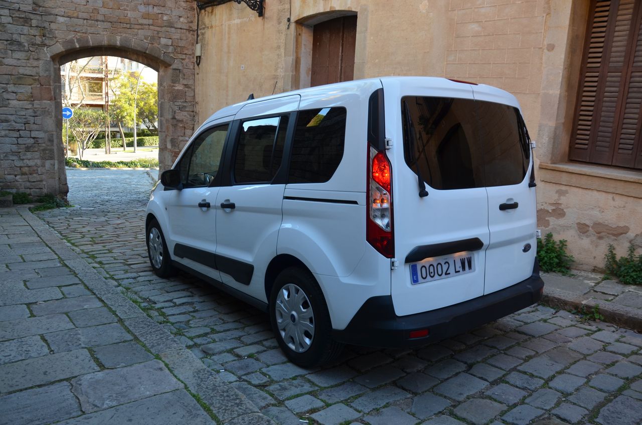 Ford Tourneo Connect Transit Connect Kombi L1 Trend 1.5 TDCi 74 kW (100 CV) - Foto 12