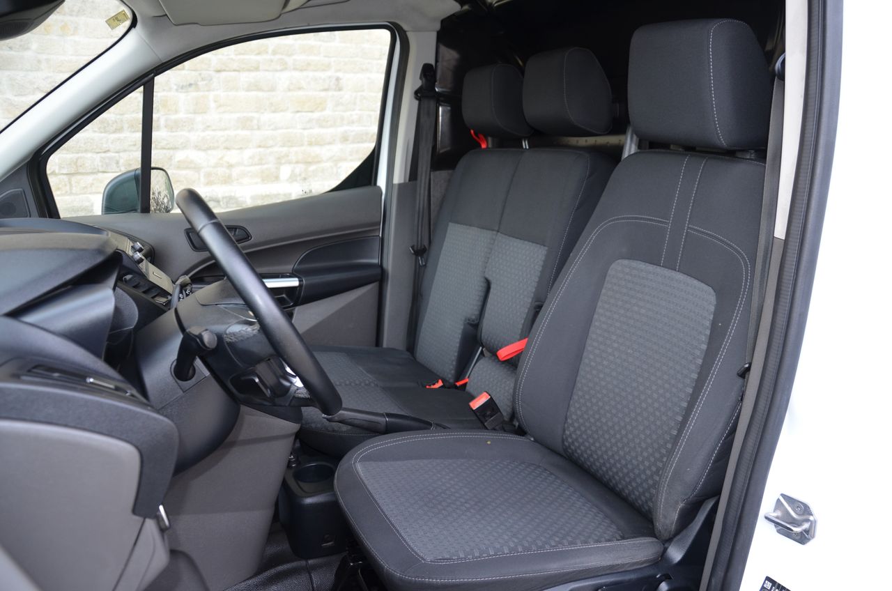 Ford Transit Connect  VAN 1.5 TDCI TREND 210 L2 EXTRA LARGO 3PLAZAS - Foto 8