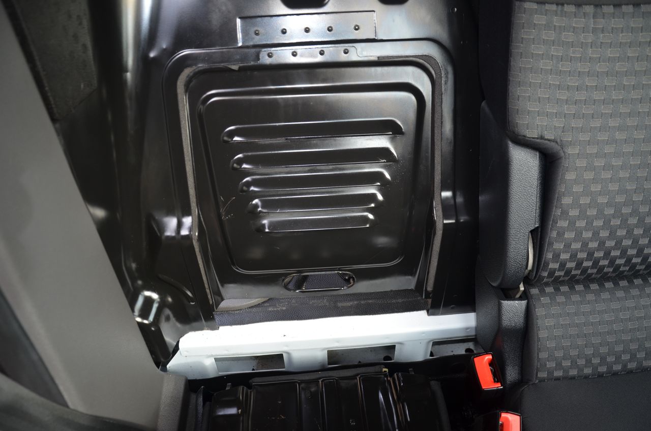 Ford Transit Connect  VAN 1.5 TDCI TREND 210 L2 EXTRA LARGO 3PLAZAS - Foto 20