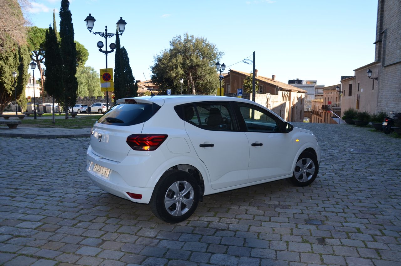 Dacia Sandero ECO-G ESSENTIAL 100CV.../OPORTUNIDAD../ POCOS Kilómetros - Foto 19