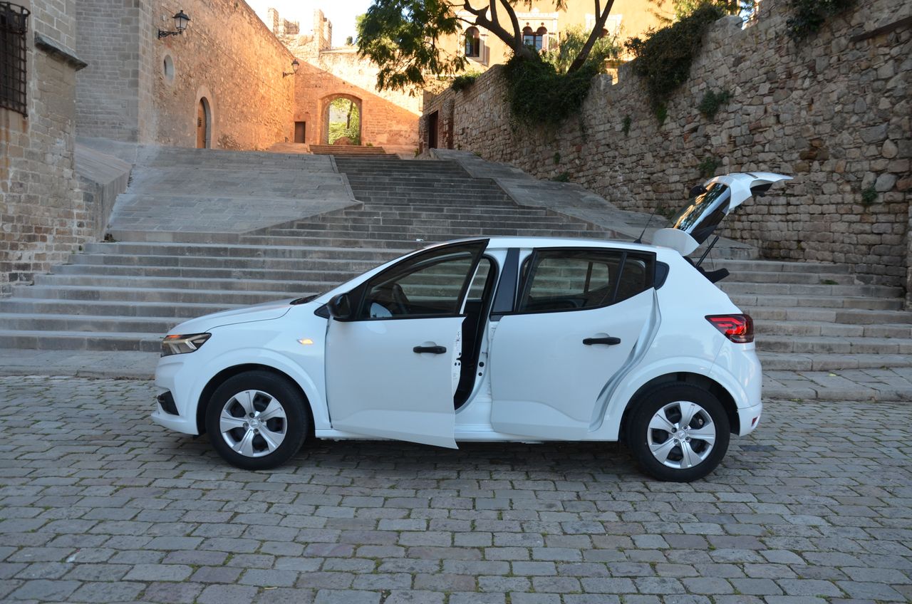 Dacia Sandero ECO-G ESSENTIAL 100CV.../OPORTUNIDAD../ POCOS Kilómetros - Foto 33