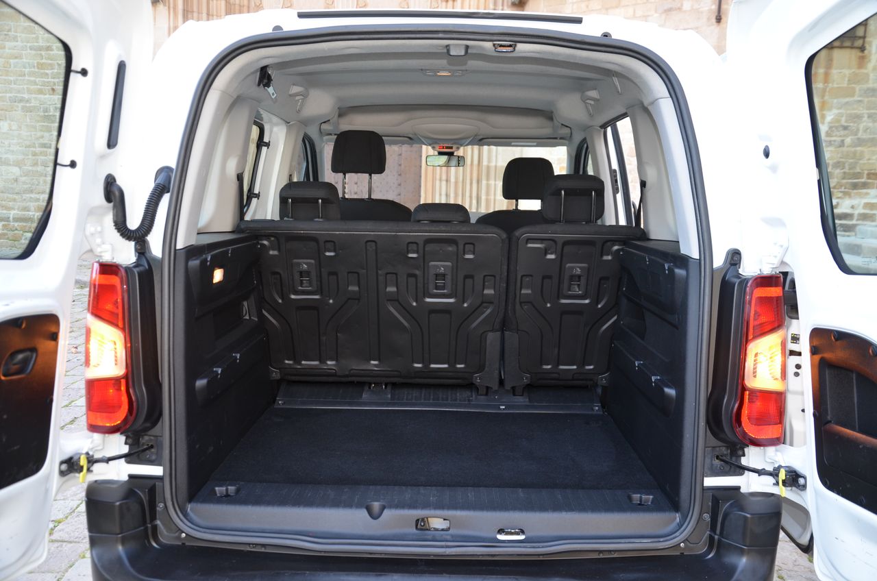 Toyota Proace City COMBI 1.5D 100CV GX L1 - Foto 19