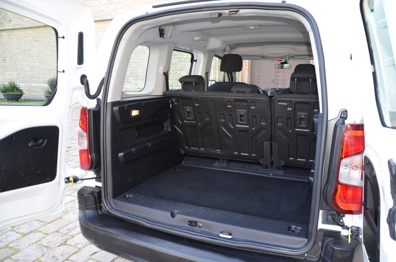 Toyota Proace City COMBI 1.5D 100CV GX L1 - Foto 20