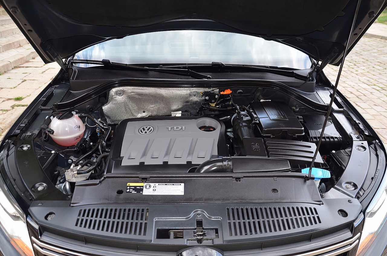 Volkswagen Tiguan 2.0 TDI 140CV EXELENCE 4MOTION  - Foto 45