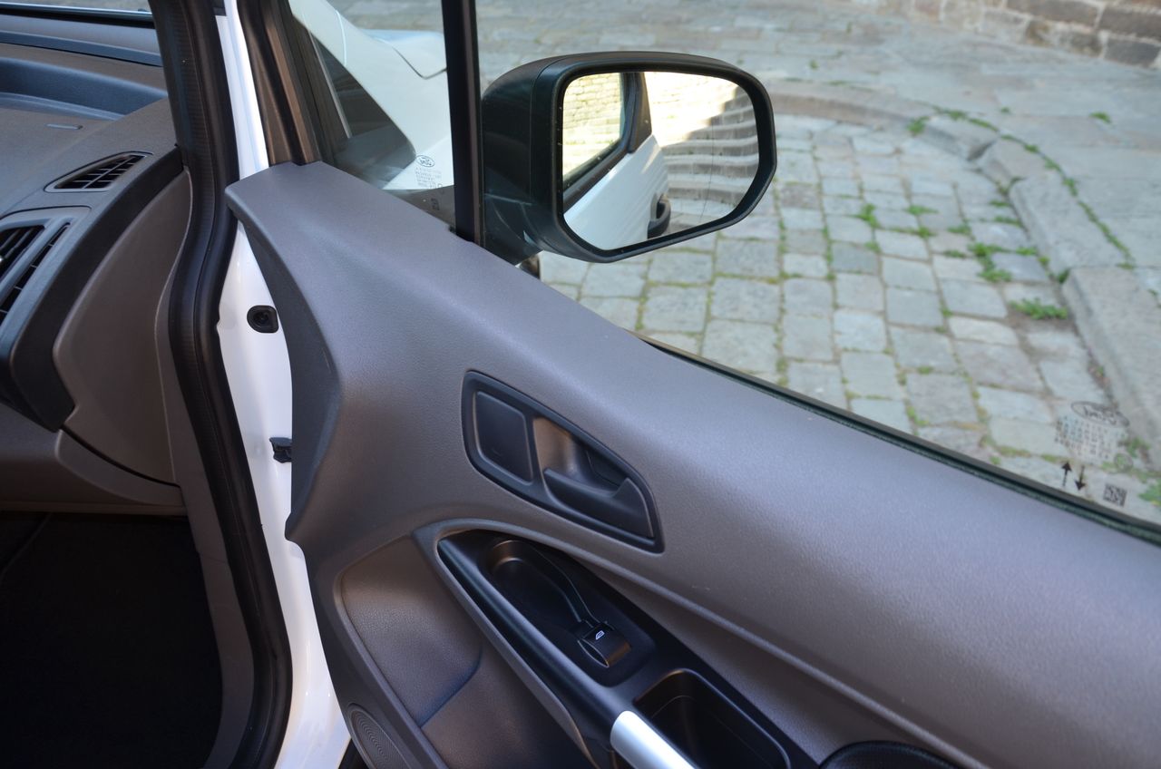 Ford Transit Connect Kombi L2 Trend 1.5 TDCi 74 kW (100 CV) 230 L2  BATALLA LARGA - Foto 42