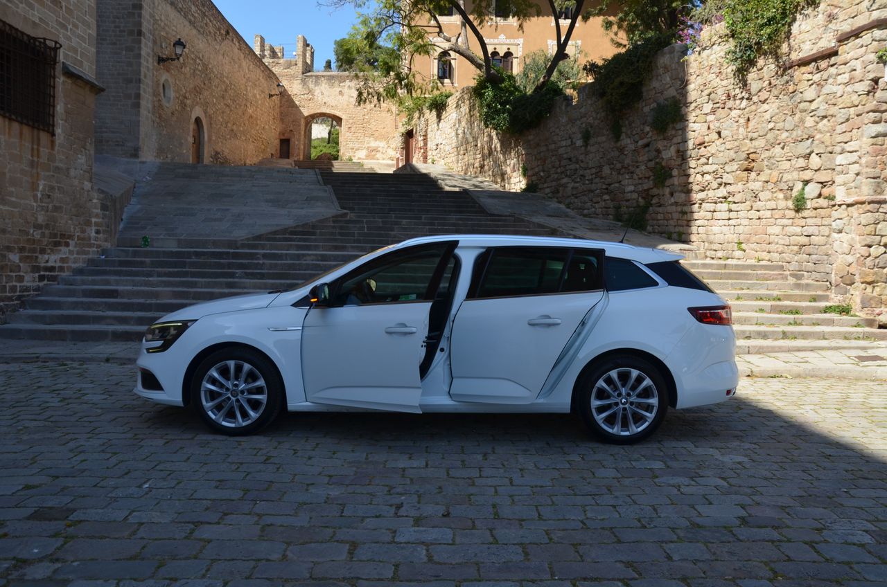 Renault Megane Mégane Sport Tourer Limited Energy dCi 81 kW (110 CV) - Foto 24