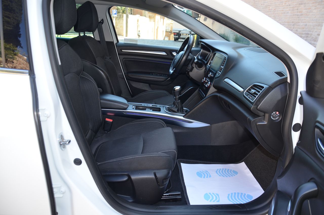 Renault Megane Mégane Sport Tourer Limited Energy dCi 81 kW (110 CV) - Foto 37