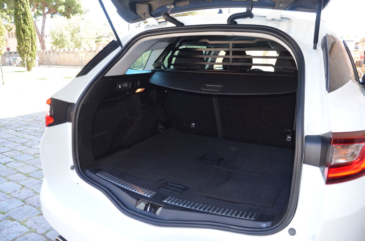 Renault Megane Mégane Sport Tourer Limited Energy dCi 81 kW (110 CV) - Foto 21