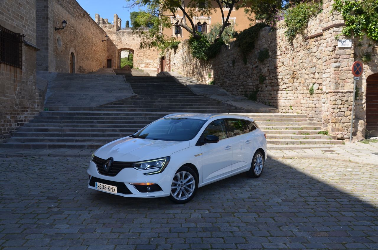 Renault Megane Mégane Sport Tourer Limited Energy dCi 81 kW (110 CV) - Foto 38