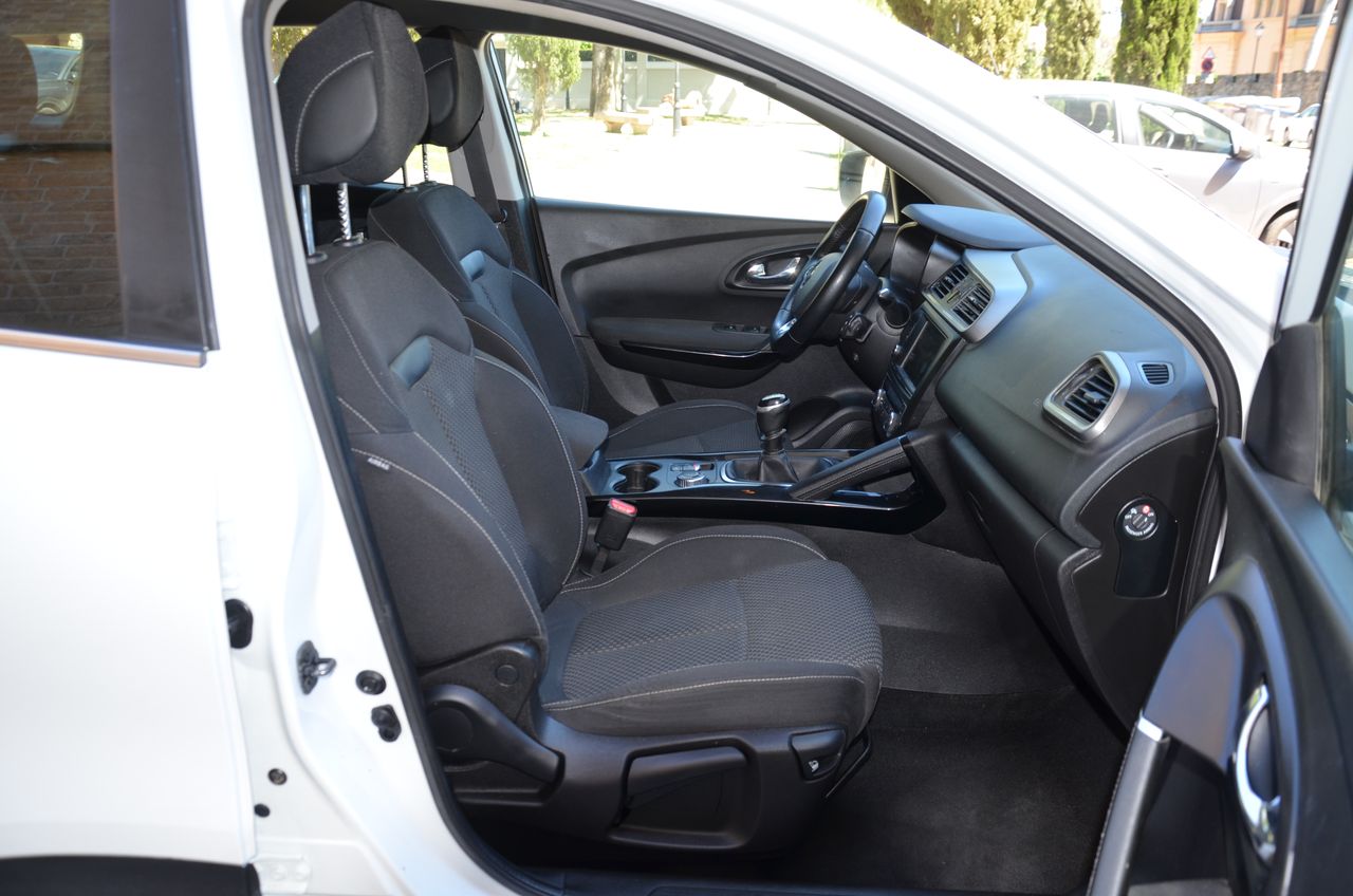 Renault Kadjar KADJAR Tech Road dCi 96 kW (130 CV) 4x4 - Foto 48