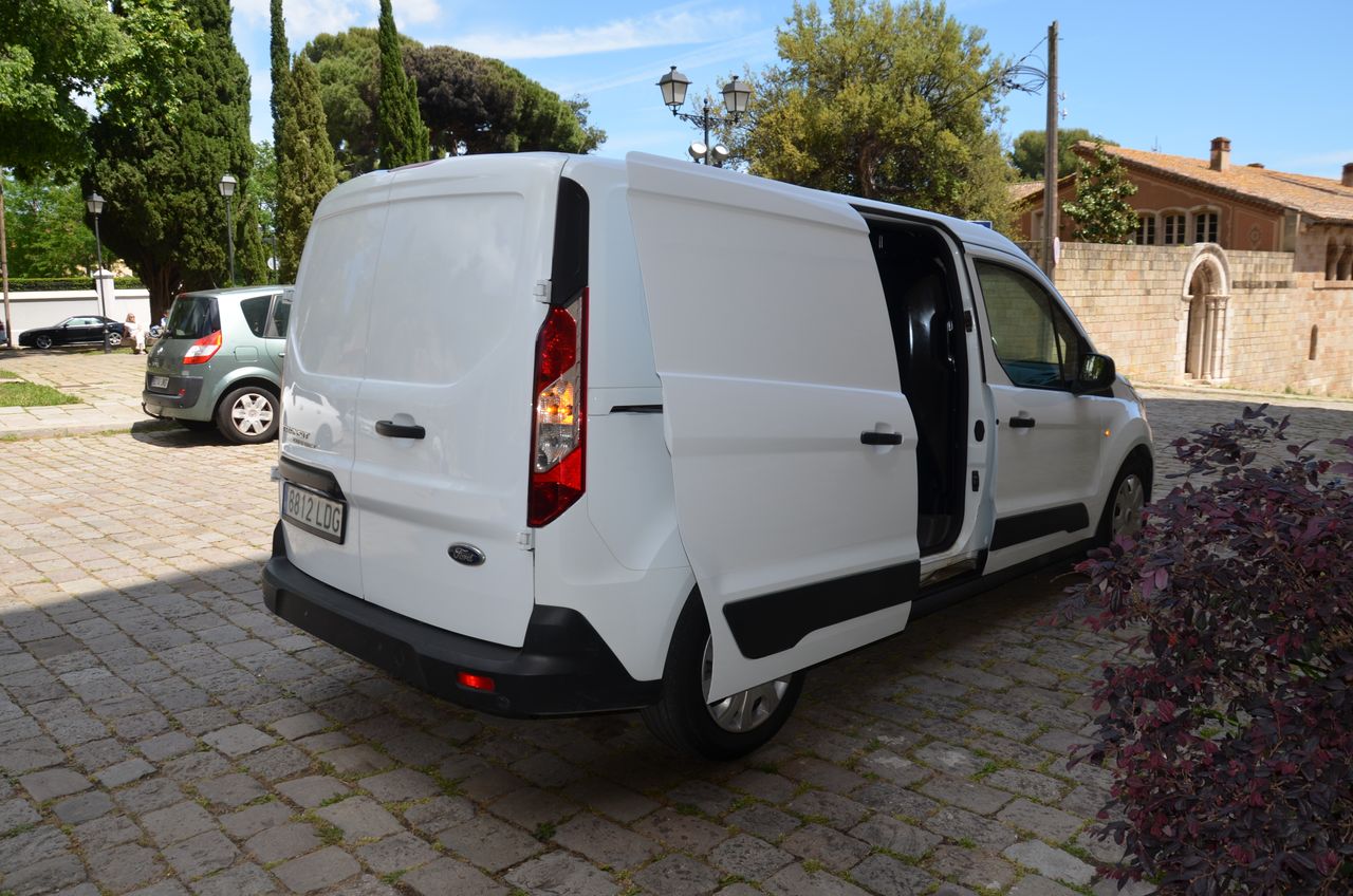 Ford Transit Connect  VAN 1.5 TDCI TREND 210 L2 BATALLA LARGA - Foto 19