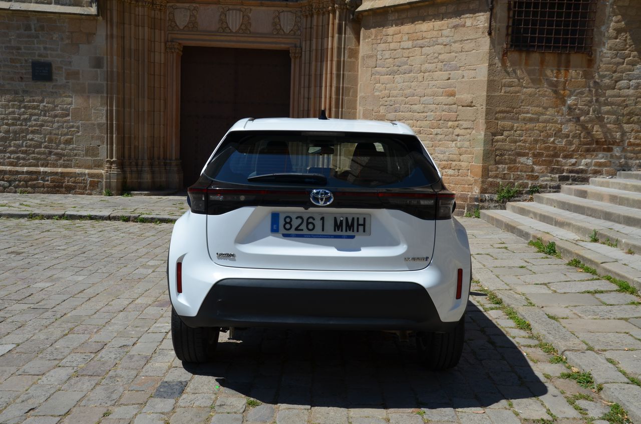 Toyota Yaris Cross 1.5 120H BUSINESS PLUS  HÍBRIDO - Foto 23