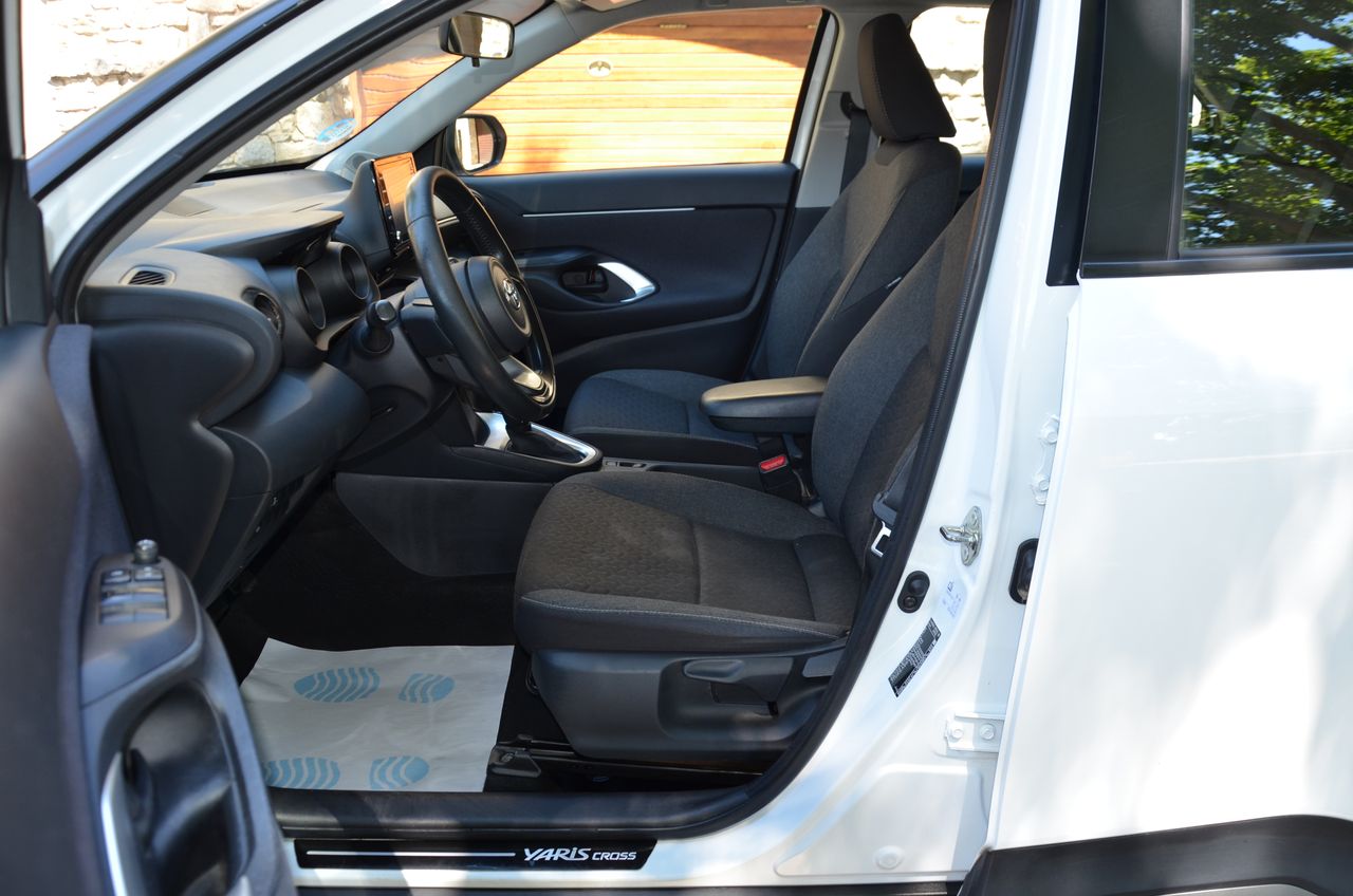 Toyota Yaris Cross 1.5 120H BUSINESS PLUS  HÍBRIDO - Foto 31
