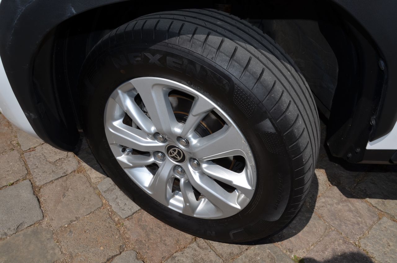 Toyota Yaris Cross 1.5 120H BUSINESS PLUS  HÍBRIDO - Foto 16
