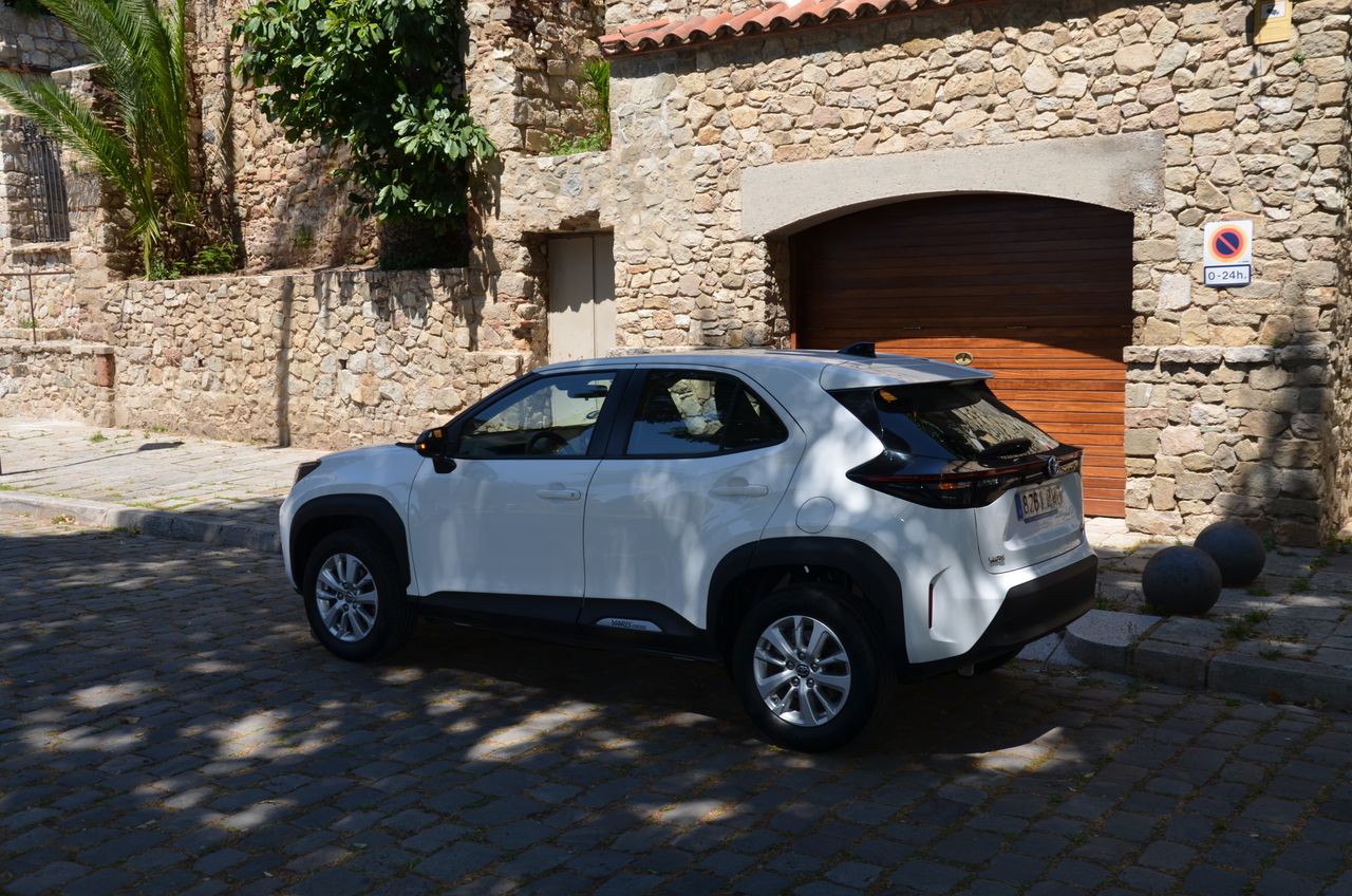 Toyota Yaris Cross 1.5 120H BUSINESS PLUS  HÍBRIDO - Foto 46
