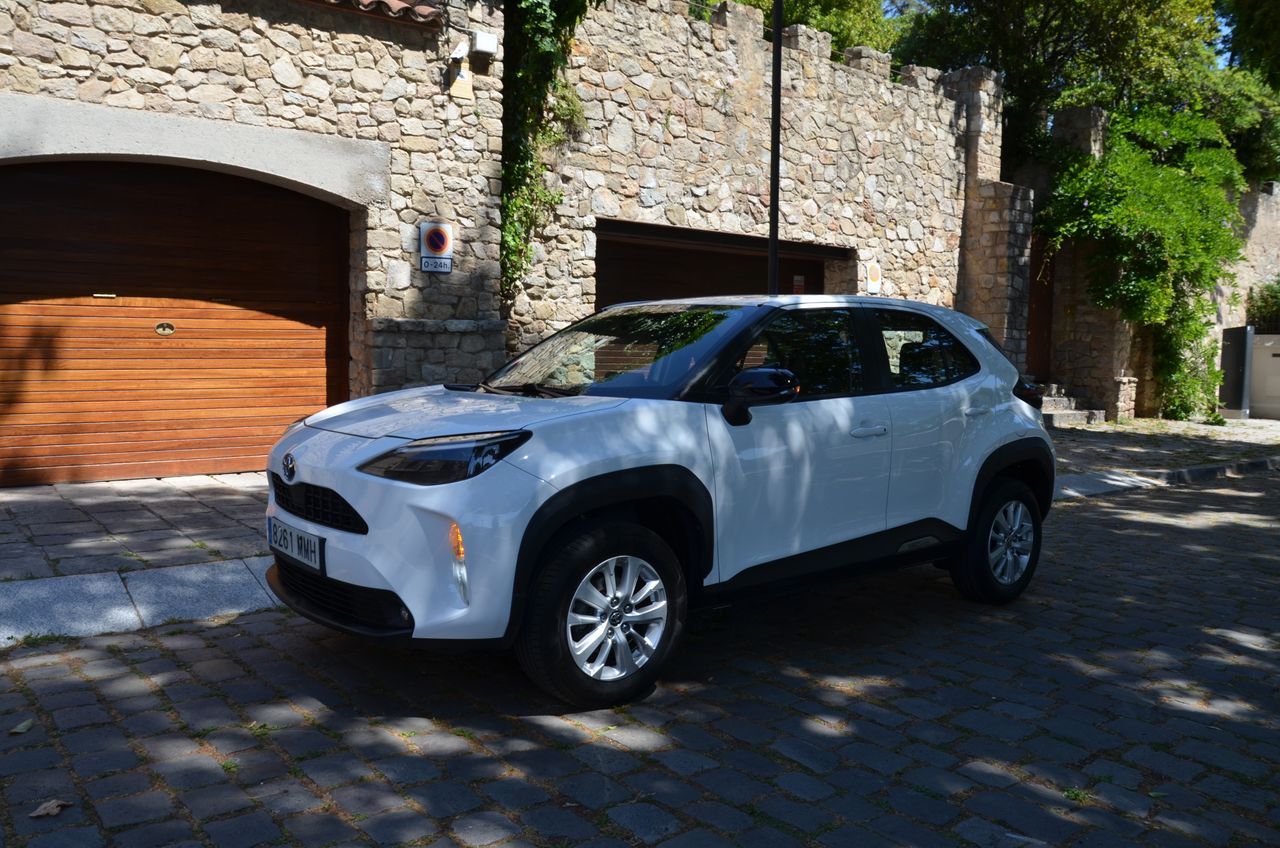 Toyota Yaris Cross 1.5 120H BUSINESS PLUS  HÍBRIDO - Foto 38