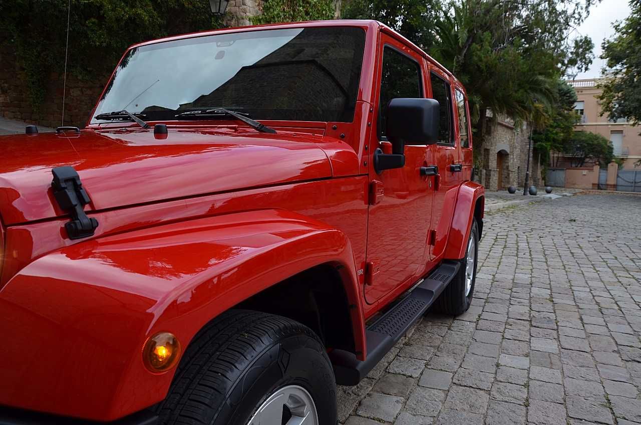 Jeep Wrangler UNLIMITED 2.8 CRD SAHARA.../ ENGANCHE REMOLQUE / HARD TOP - Foto 22