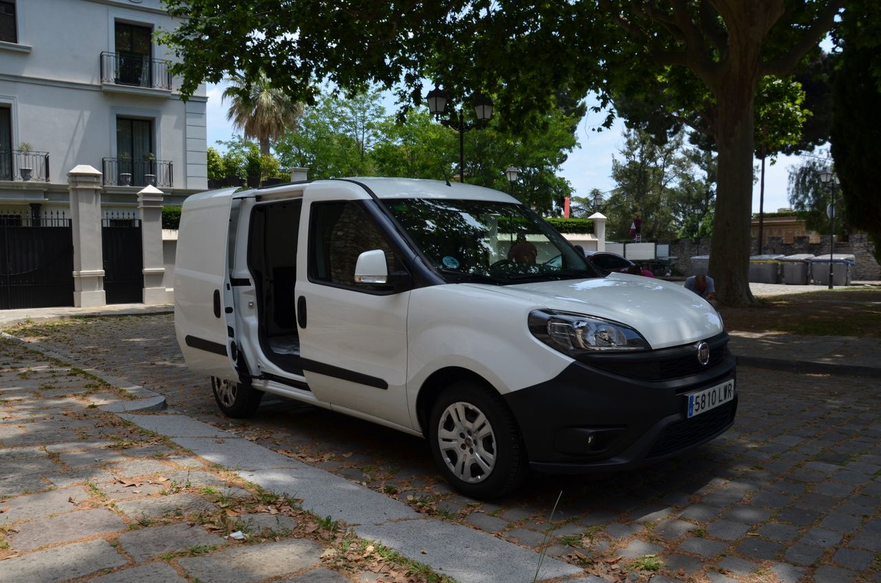 Fiat Doblò CARGO SX 1.6 MJET 90CV (AC) - Foto 36