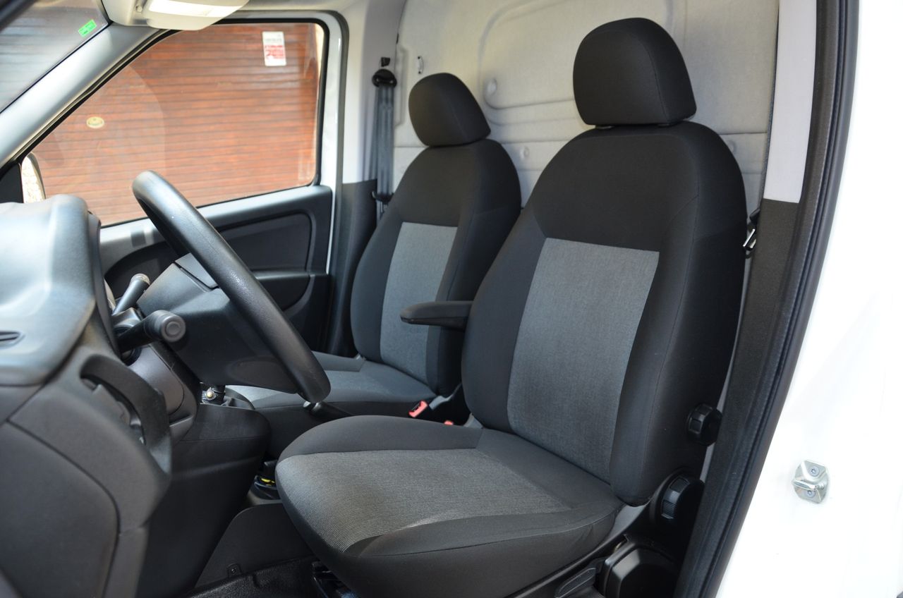 Fiat Doblò CARGO SX 1.6 MJET 90CV (AC) - Foto 5