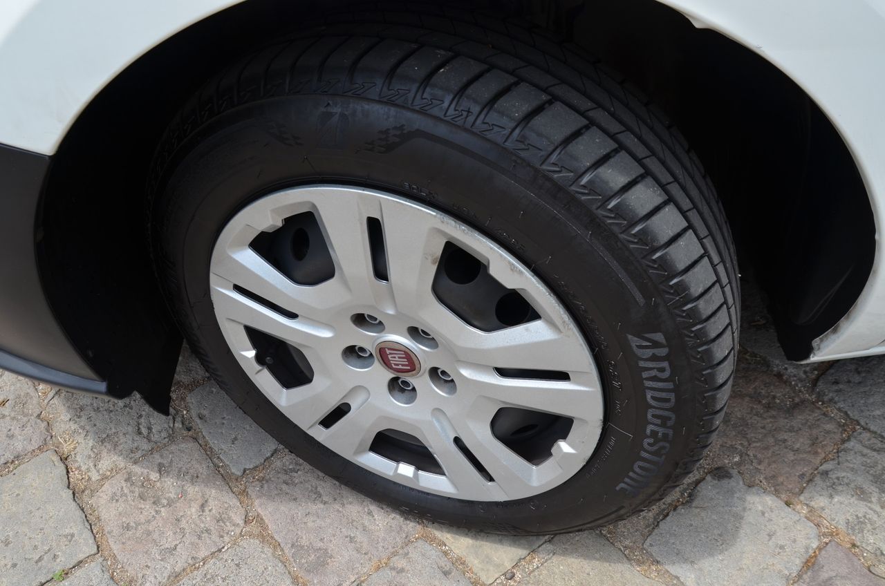 Fiat Doblò CARGO SX 1.6 MJET 90CV (AC) - Foto 12