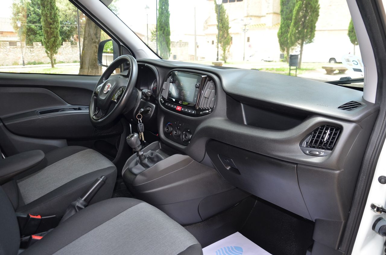 Fiat Doblò CARGO SX 1.6 MJET 90CV (AC) - Foto 32